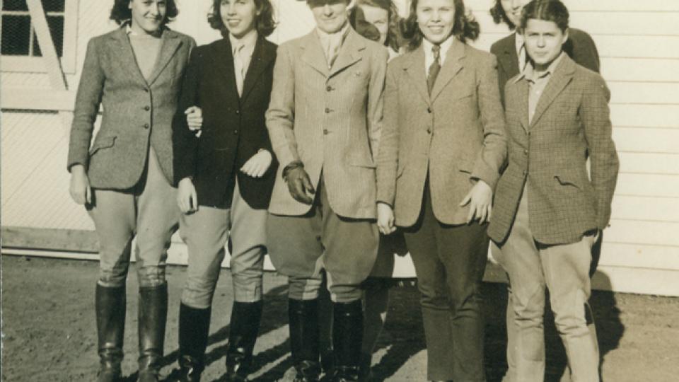 hindu single women in sweet briar The independent women of sweet briar “but i was given a single room that first year but we were sweet briar women and we had learned to be leaders. hindu single women in sweet briar The independent women of sweet briar “but i was given a single room that first year but we were sweet briar women and we had learned to be leaders.